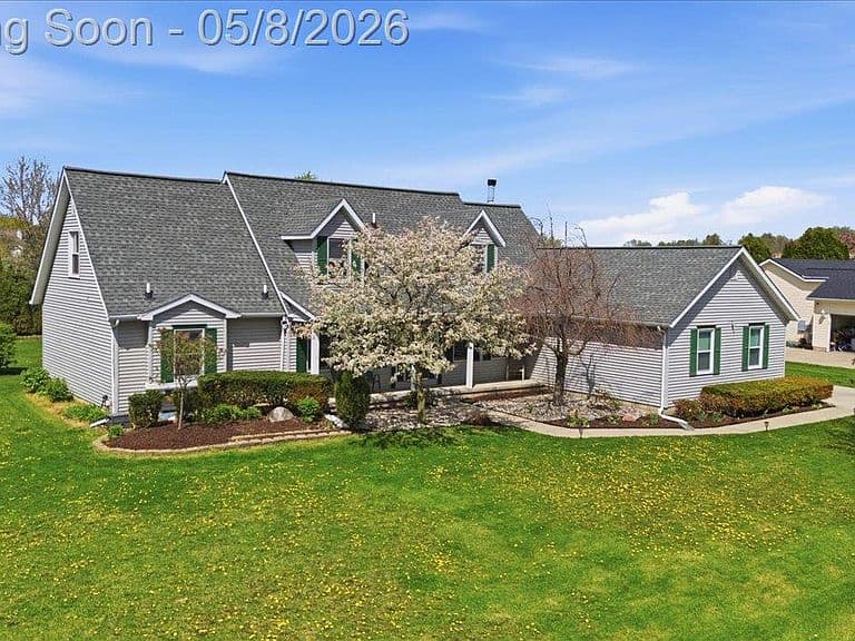 Listing photo 4