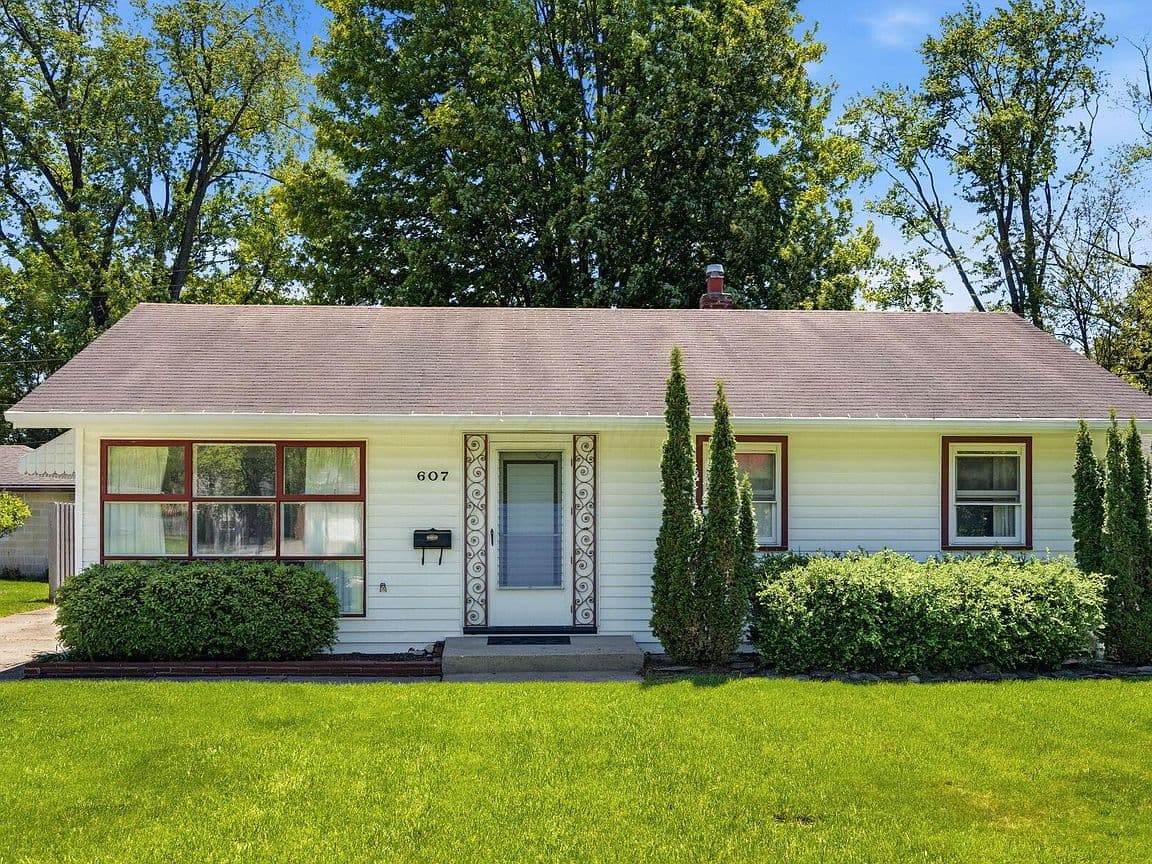 Primary listing photo