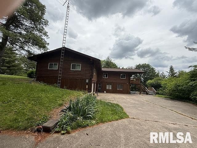 Listing photo 4