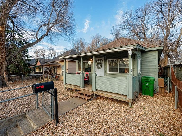 Listing photo 4