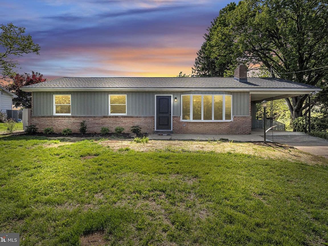 Primary listing photo