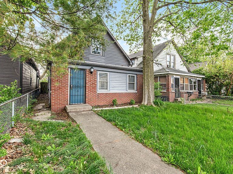 Listing photo 5