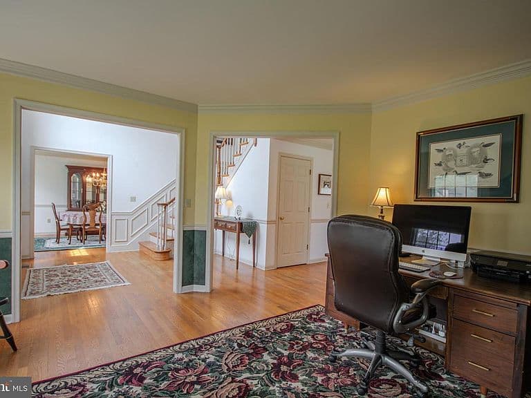 Listing photo 4