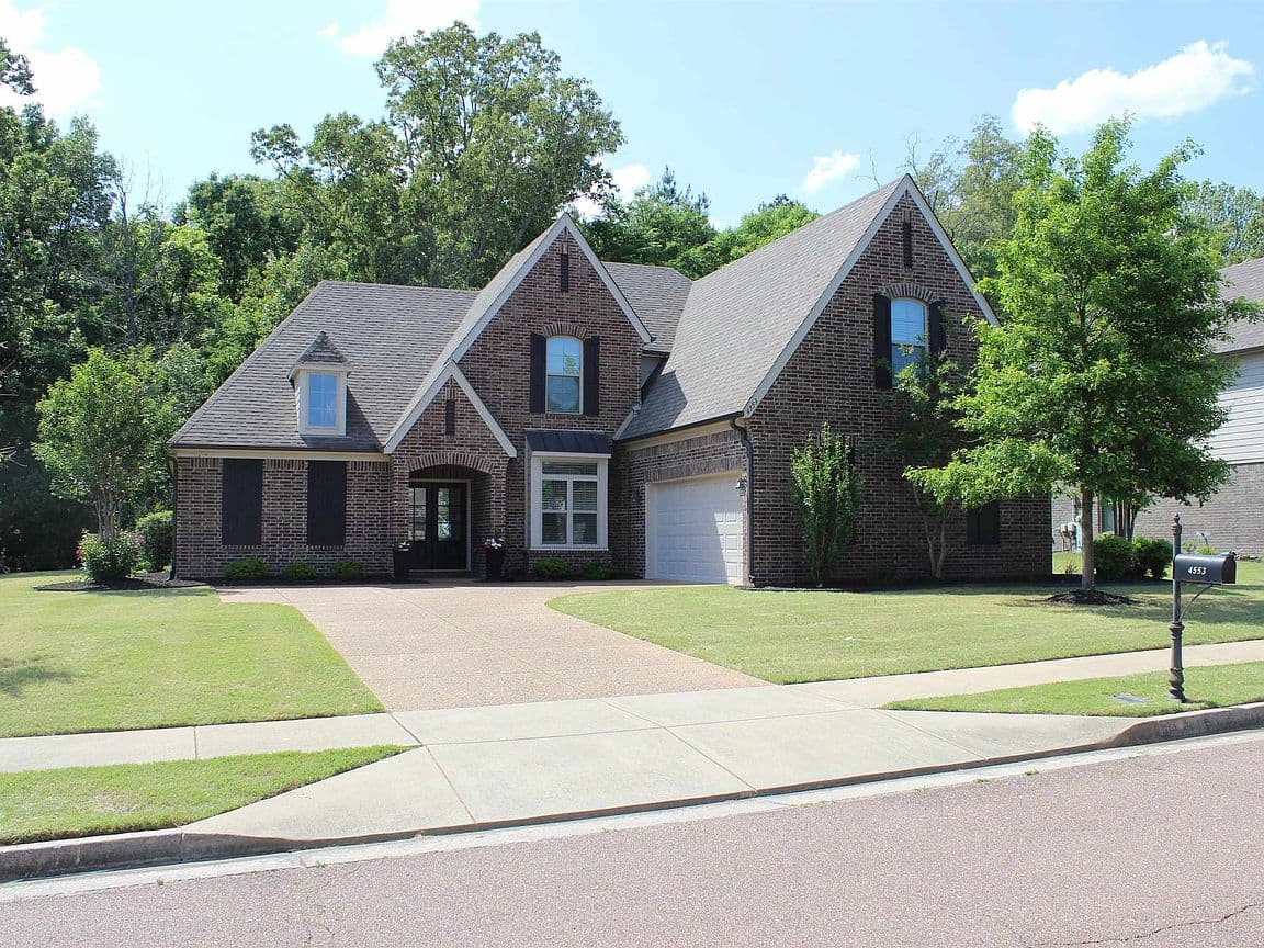 Primary listing photo