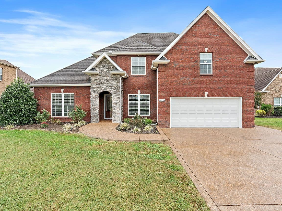 Primary listing photo
