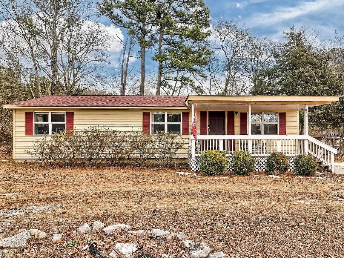 Primary listing photo