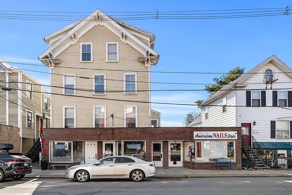 Primary listing photo