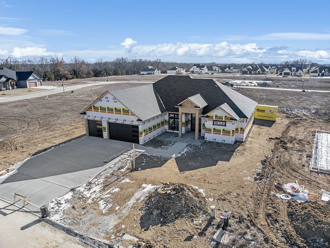 Primary listing photo
