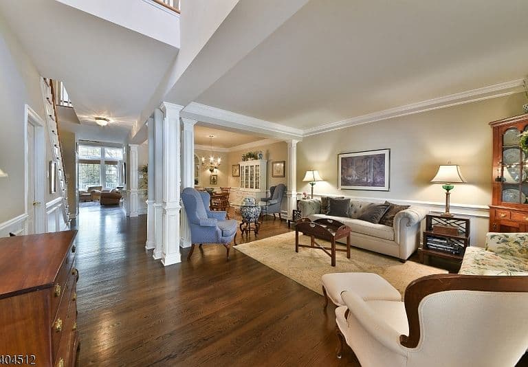 Listing photo 5