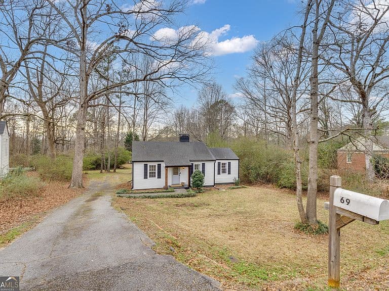 Listing photo 3