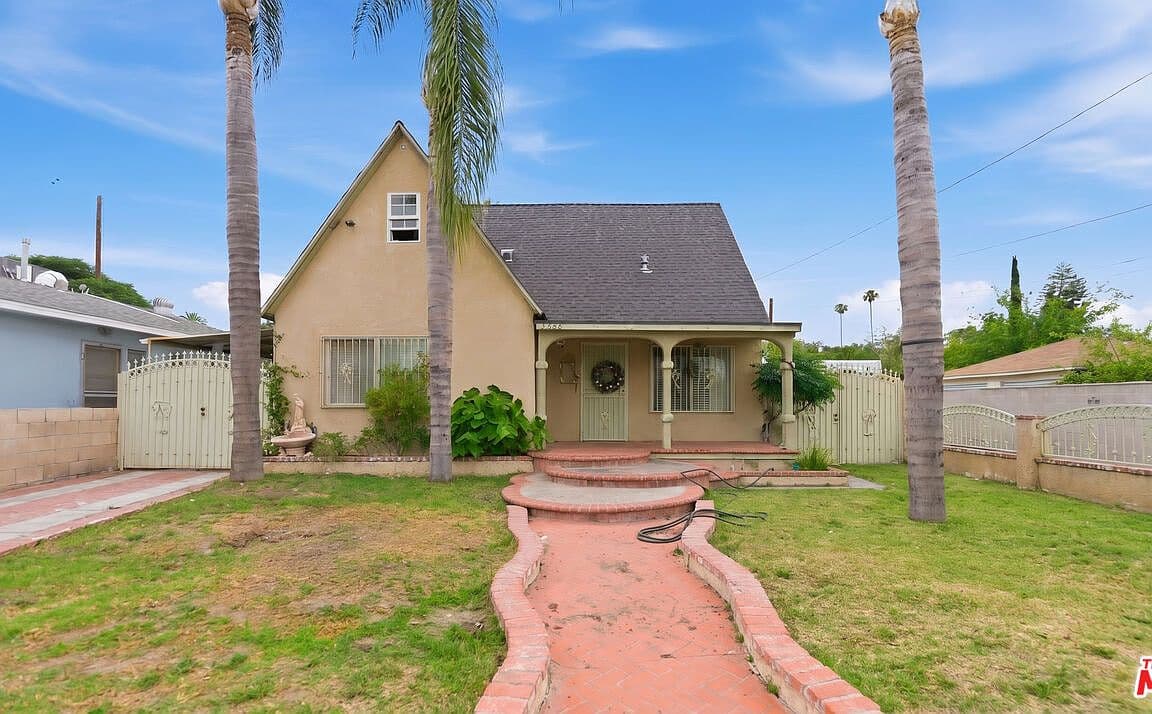 Primary listing photo