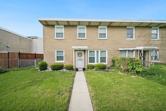 Primary listing photo