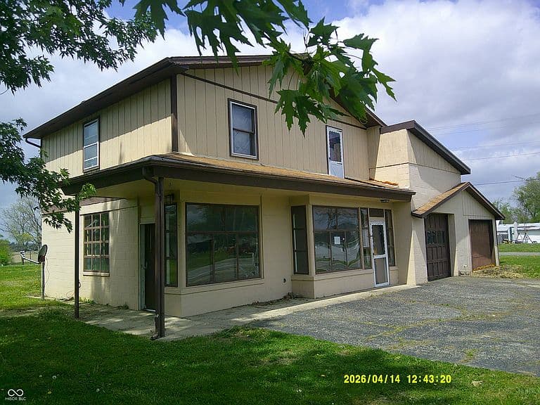 Listing photo
