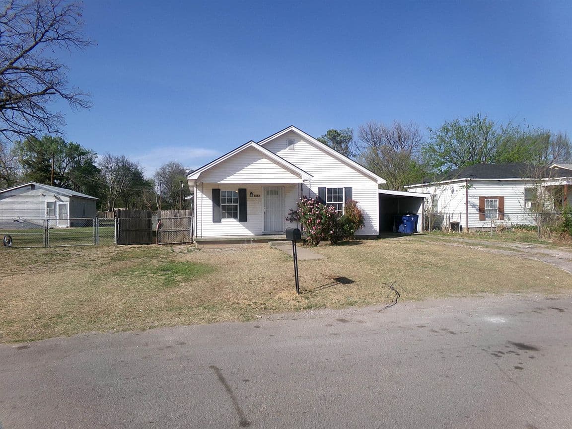 Primary listing photo