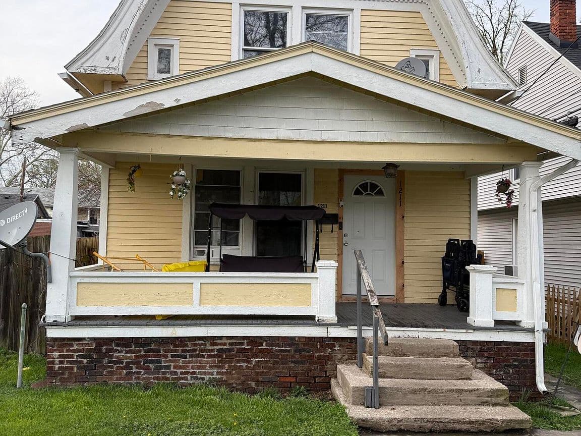Primary listing photo