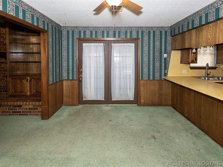 Listing photo 5