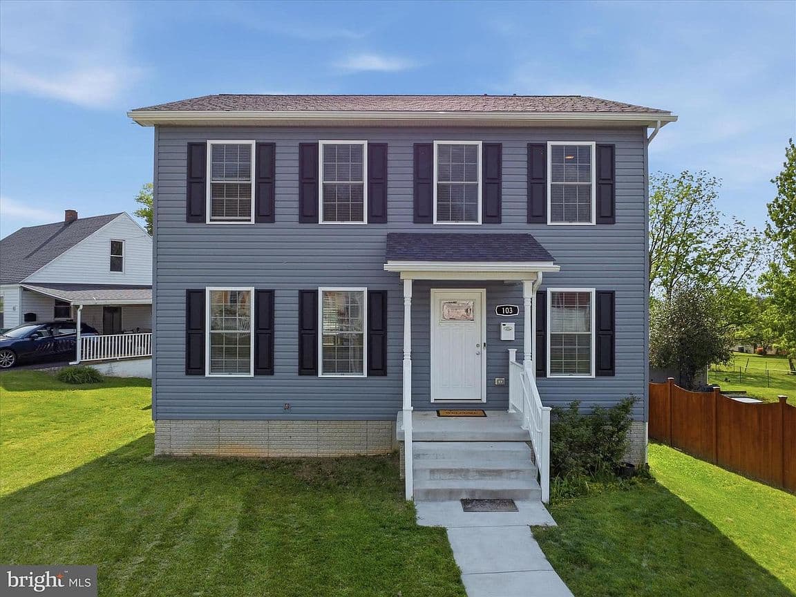 Primary listing photo