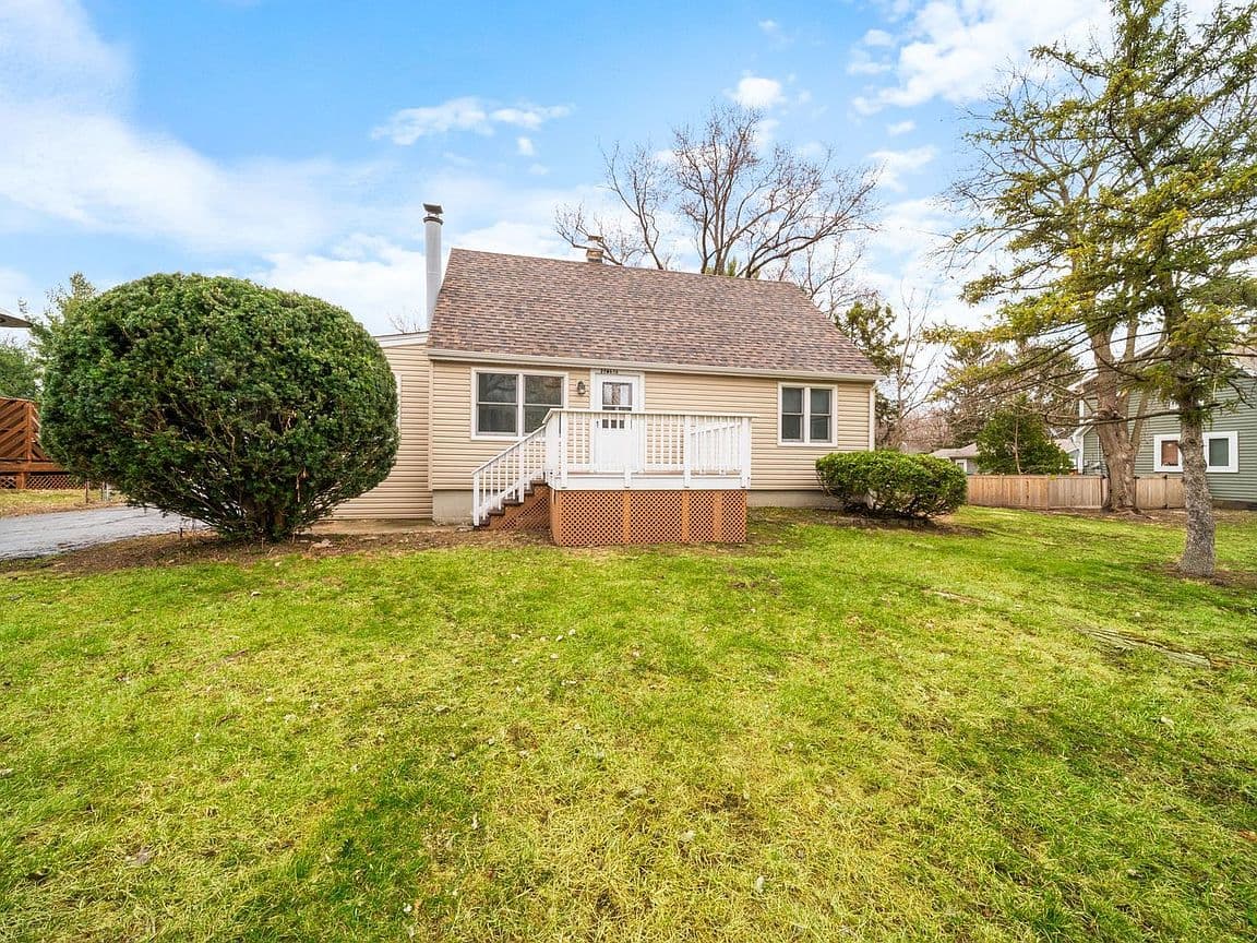 Primary listing photo