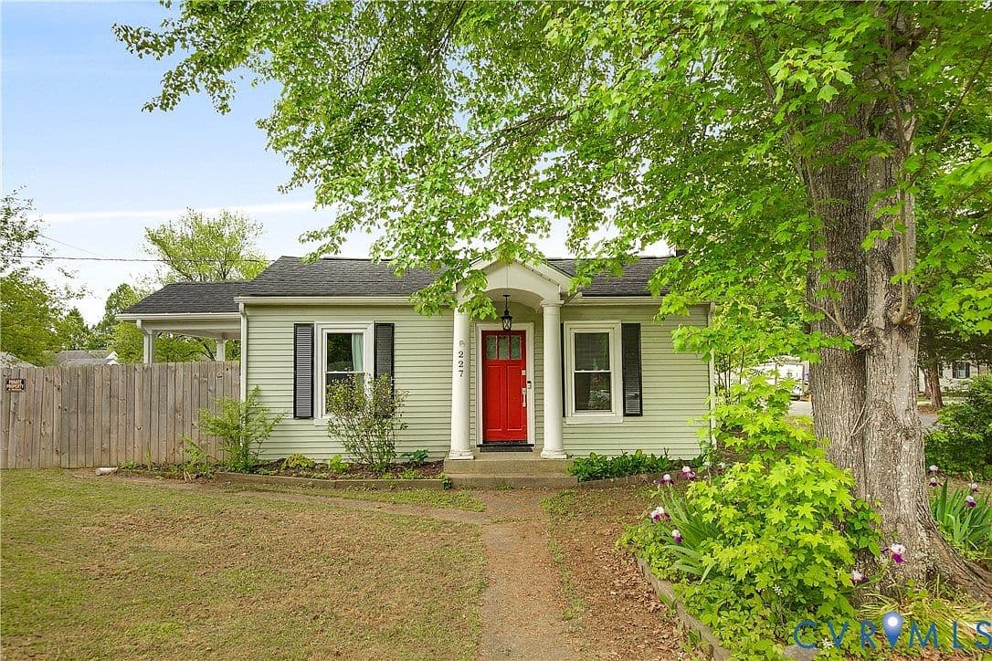 Primary listing photo