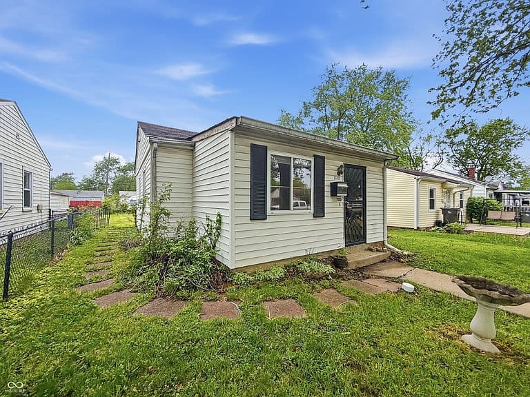 Listing photo 4