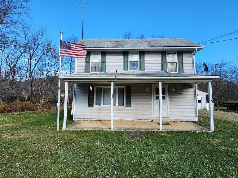 Listing photo 4