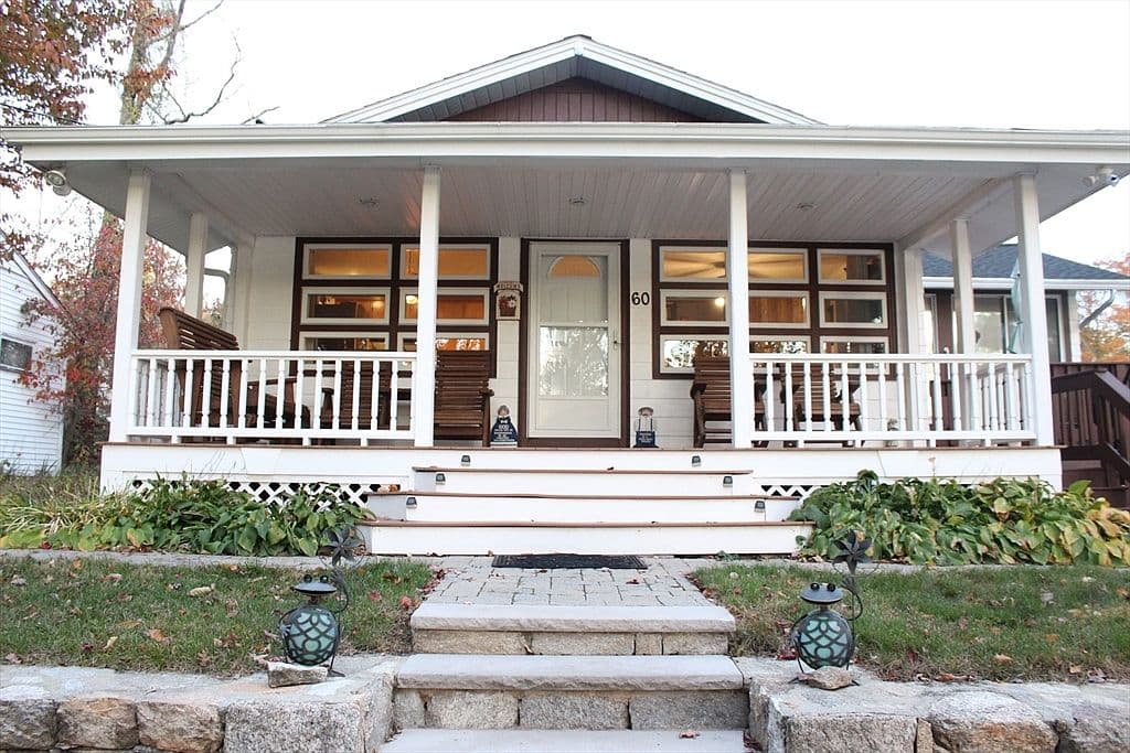 Primary listing photo