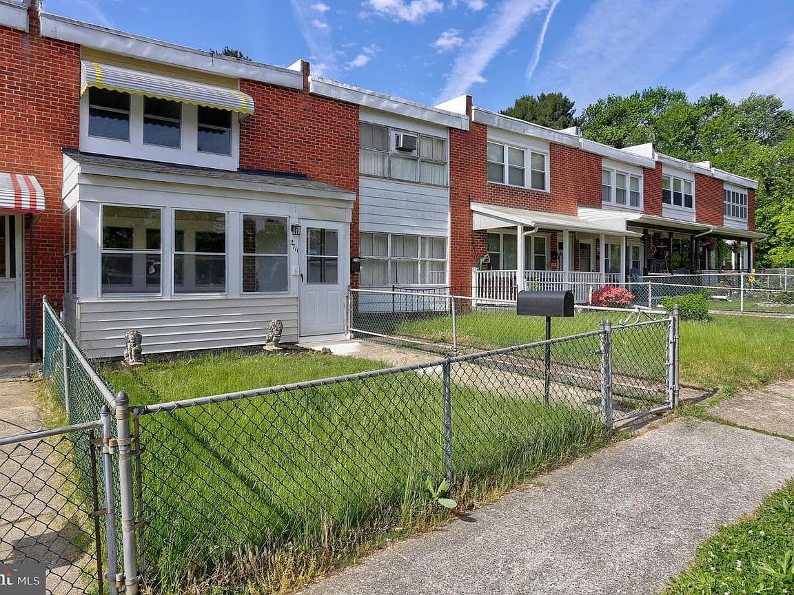 Primary listing photo