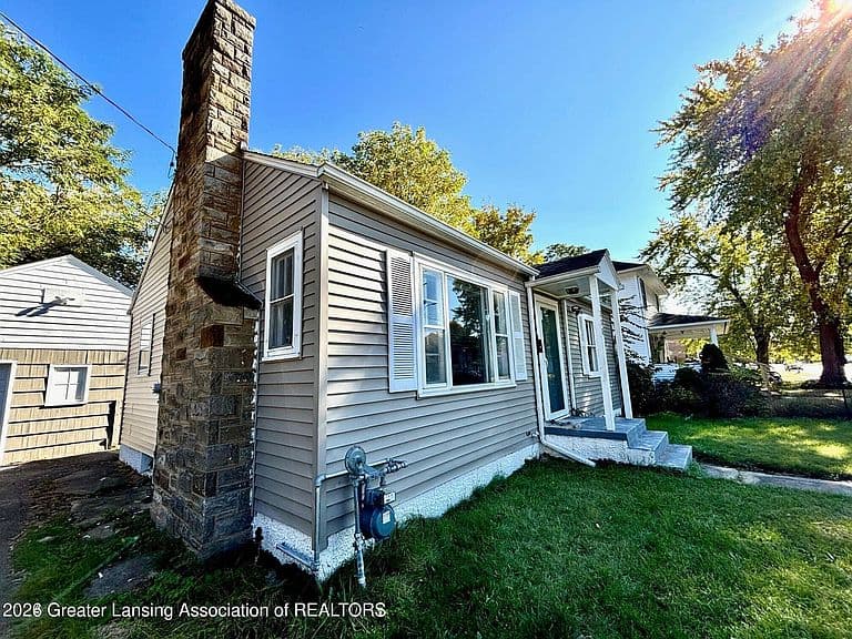 Listing photo 4