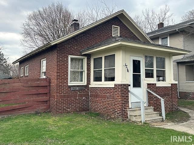 Listing photo 2