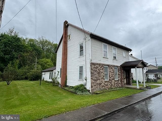Listing photo 3