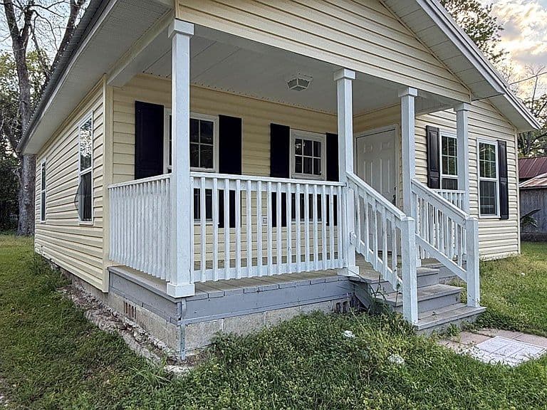 Listing photo 4