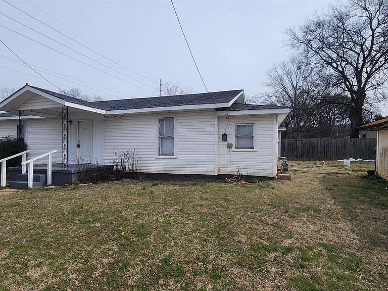 Listing photo 5