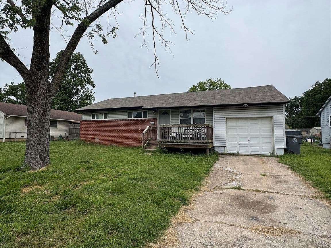 Primary listing photo