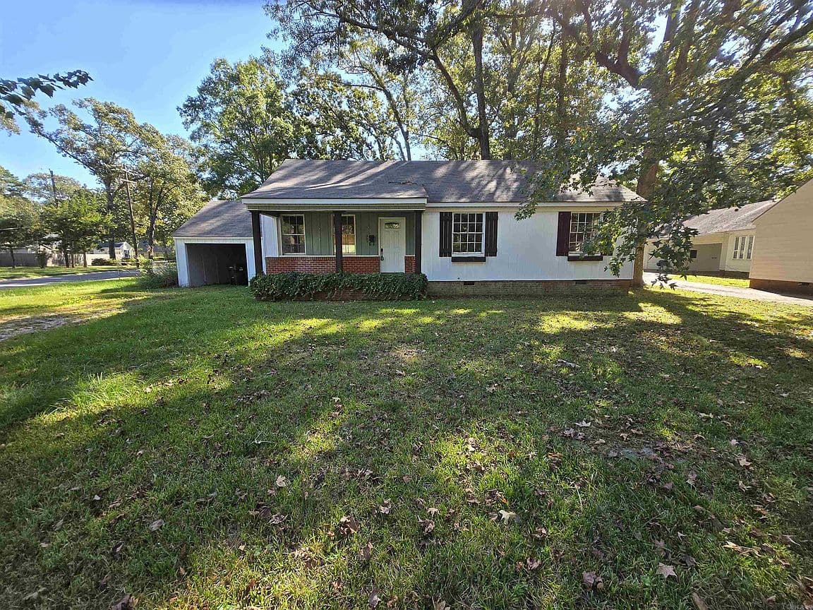Primary listing photo