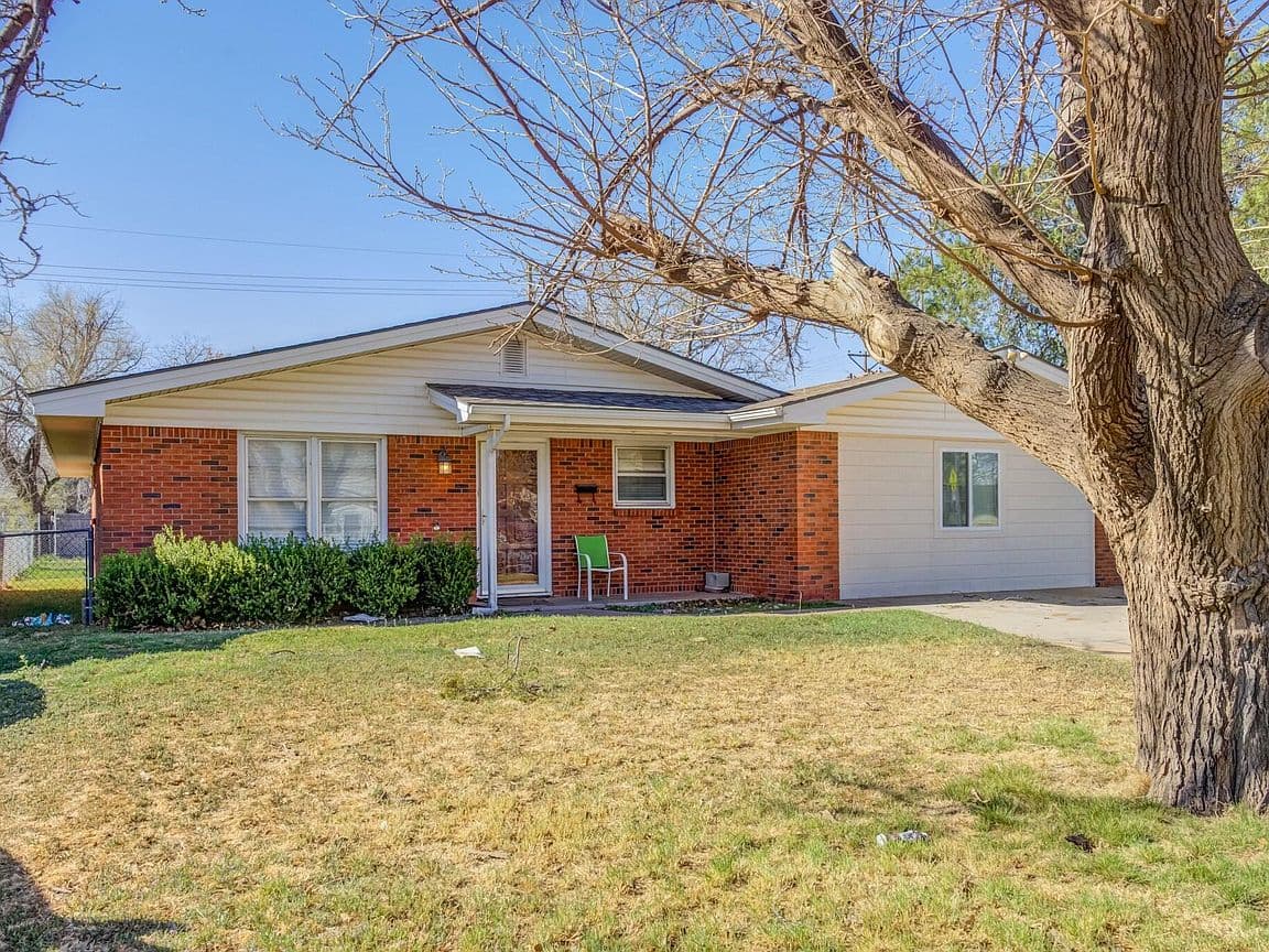 Primary listing photo