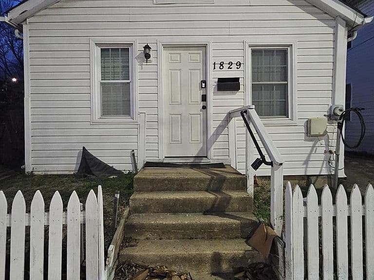Listing photo 5