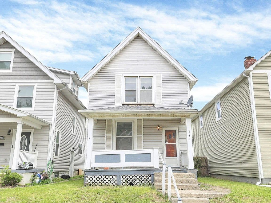 Primary listing photo