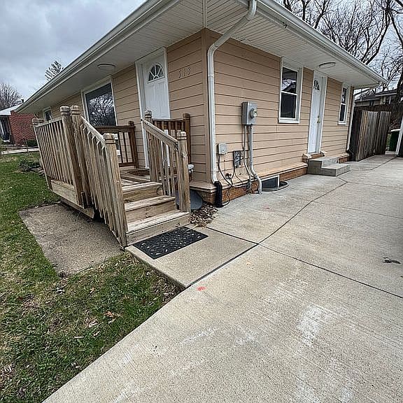 Listing photo 2