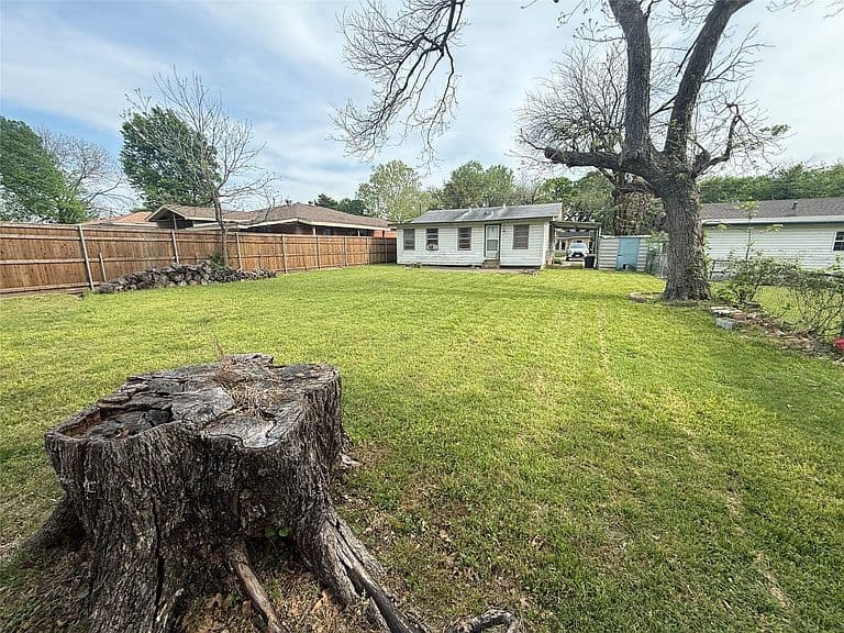 Listing photo 4
