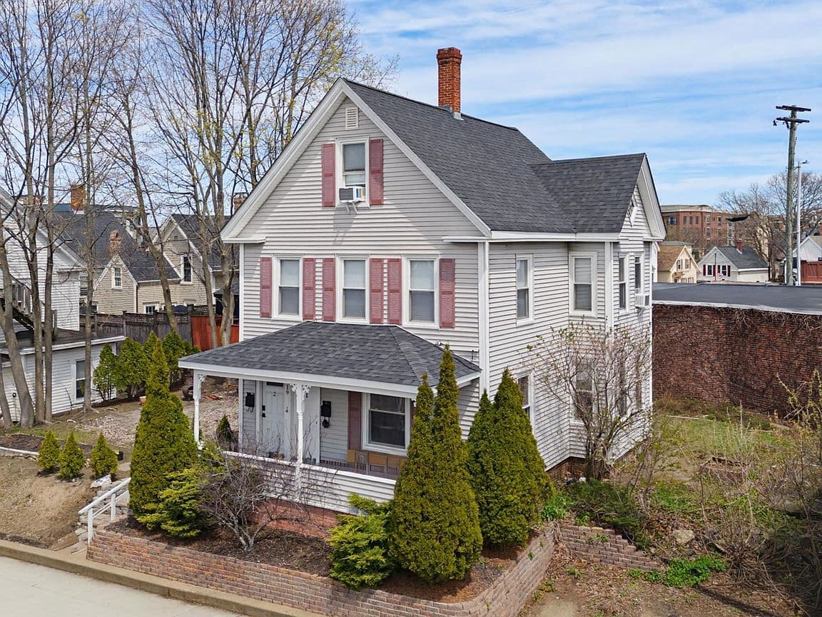 Primary listing photo