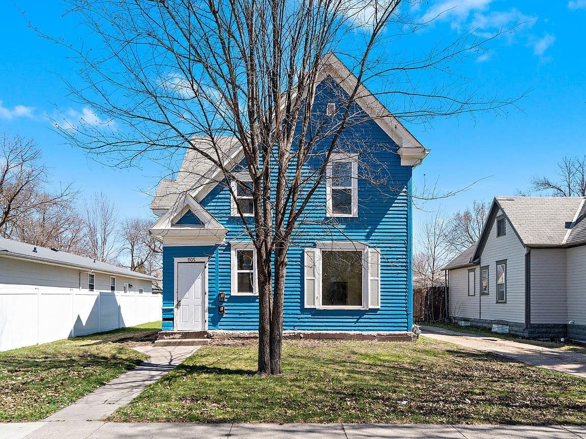 Primary listing photo