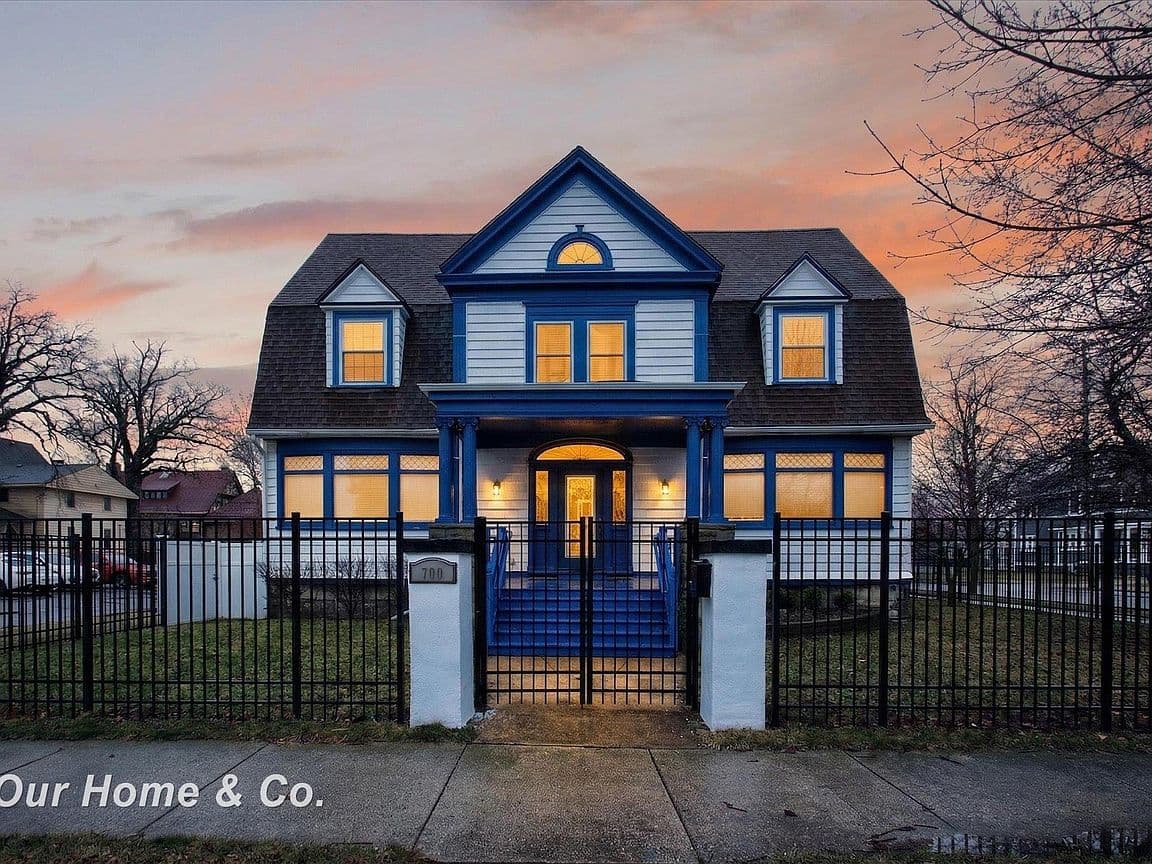 Primary listing photo