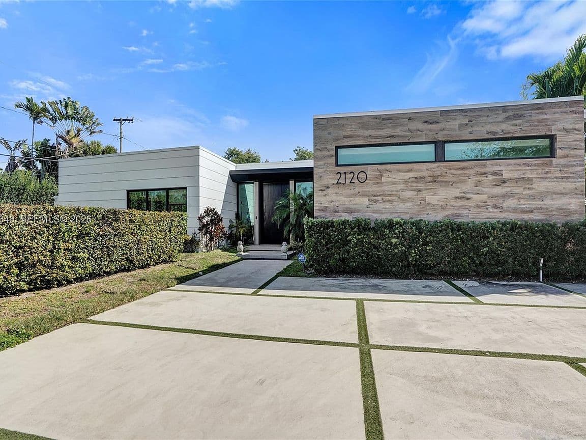 Primary listing photo