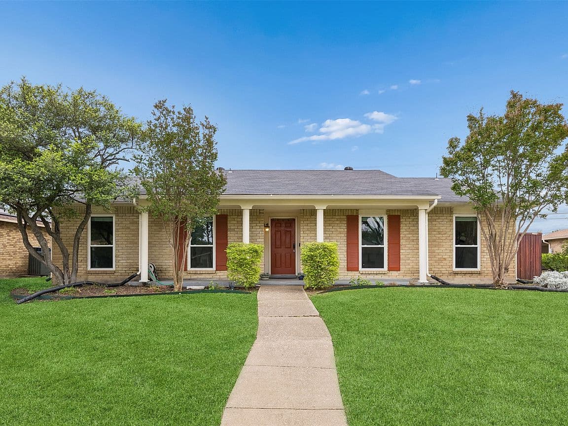 Primary listing photo