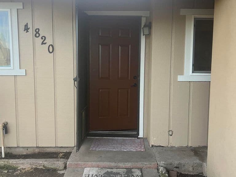 Listing photo 5