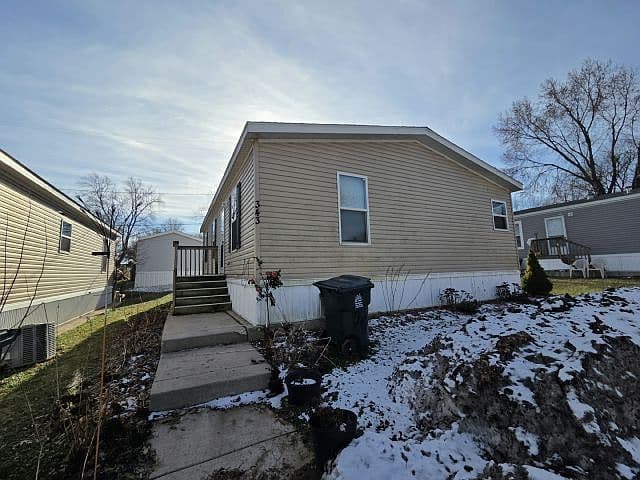 Listing photo