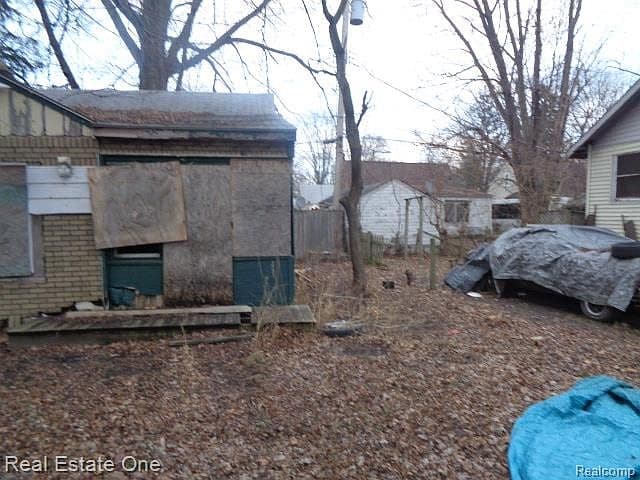 Listing photo 4