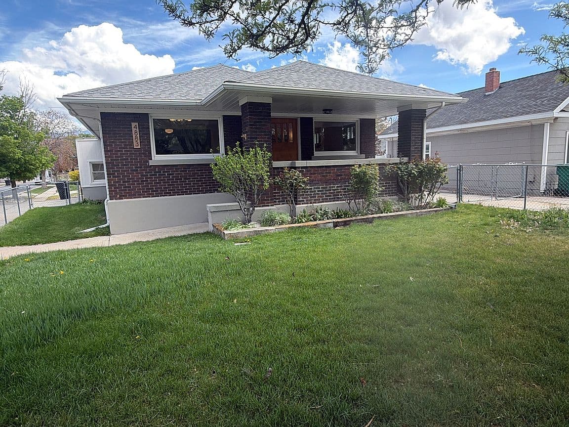 Primary listing photo