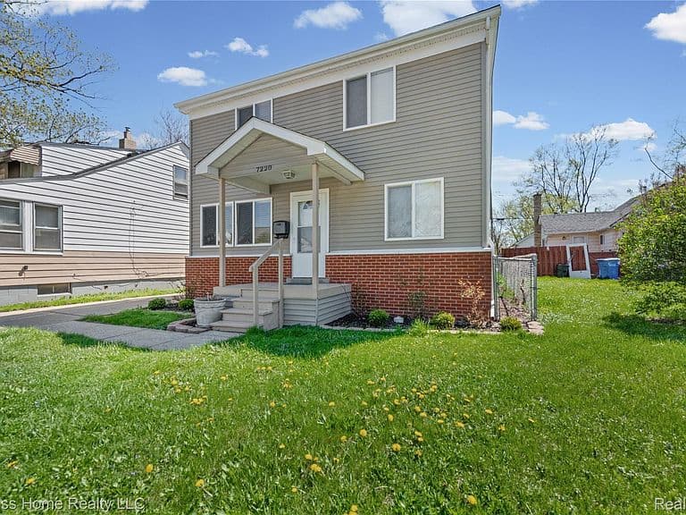 Listing photo 3