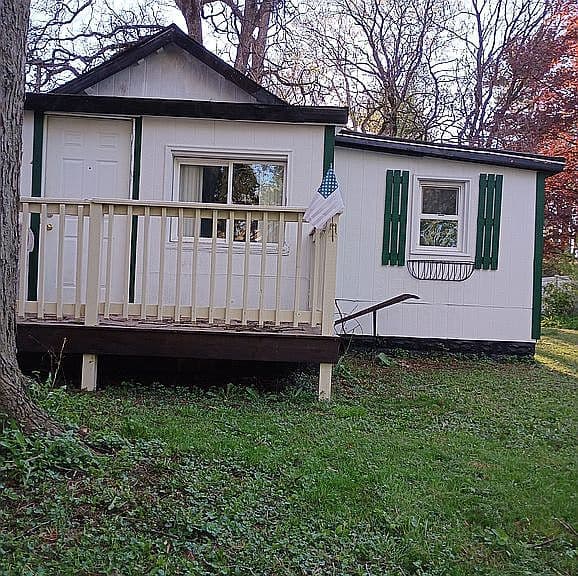 Listing photo 3